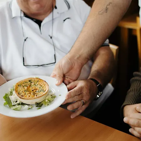 Ardenparks La Petite Suisse - Maeva Vacansoleil 营地 4*