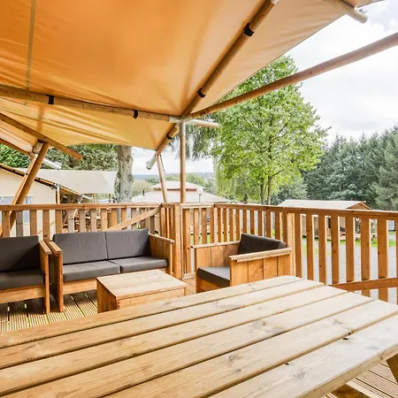 Ardenparks La Petite Suisse - Maeva Vacansoleil Camping Manhay