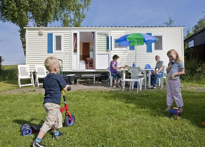 Ardenparks La Petite Suisse - Maeva Vacansoleil Manhay